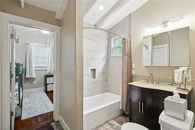 2514 S Carrollton Ave — Photo 9