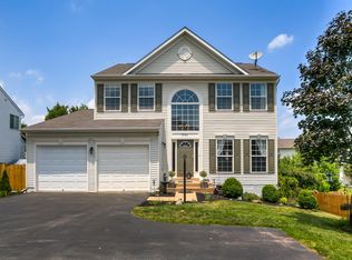 6741 Sutton Oaks Way, Gainesville, VA 20155