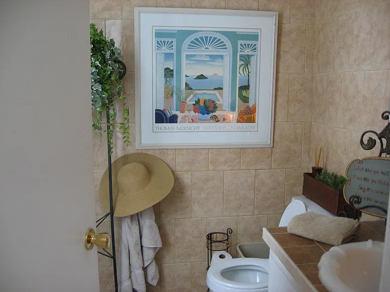 POOL HALF BATH 2
