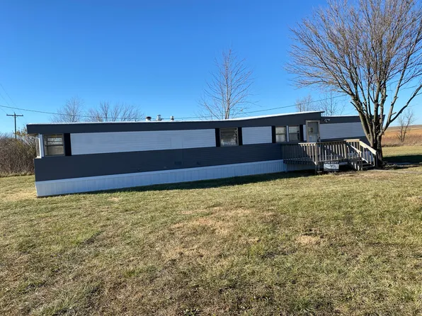 148 SW 93rd St Unit 4, Wakarusa, KS 66546