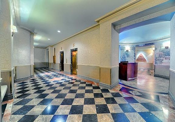 4th image of 34 W 72nd St #62