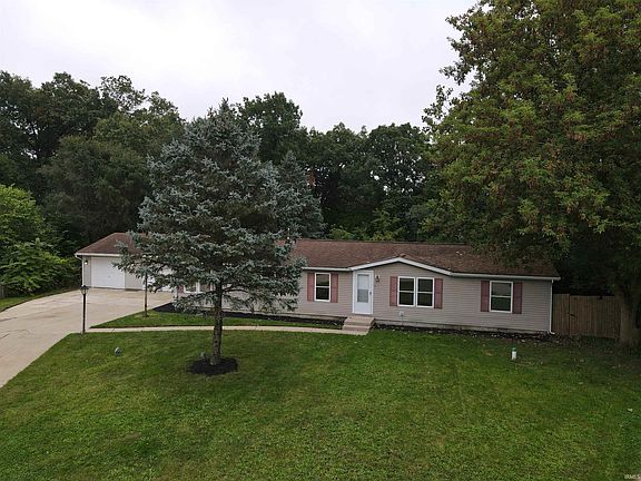 3rd image of 53836 Sunwood Dr
