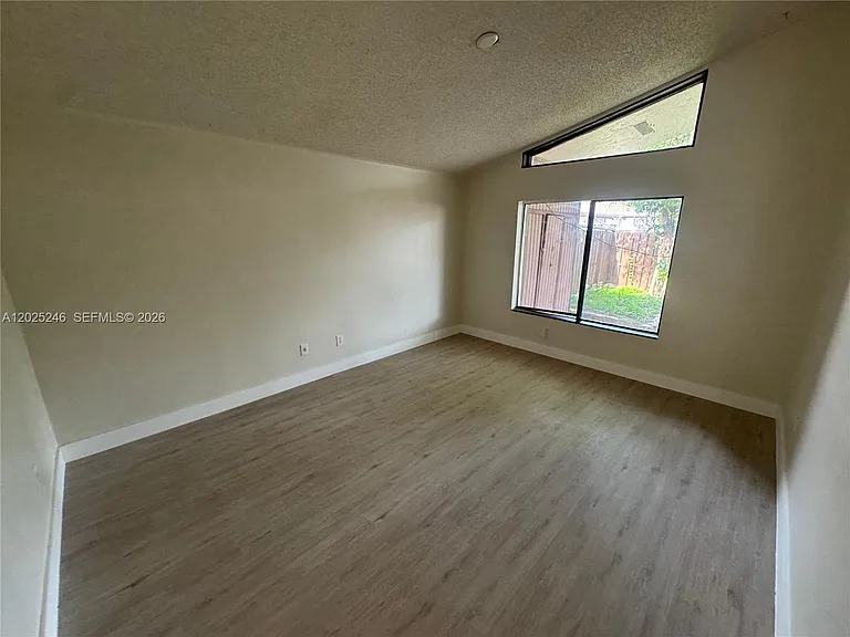1752 NW 72nd Ave #83 — Photo 35