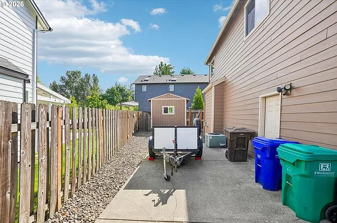 286 SE Condor Dr — Photo 40