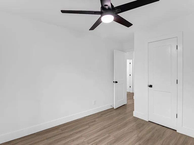 1413 Grantland Pl — Photo 24