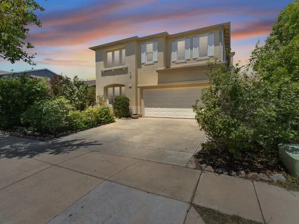 344 Tuscany Way, Greenfield, CA 93927