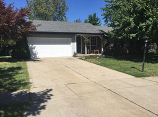 4373 Shirlene Dr, Grove City, OH