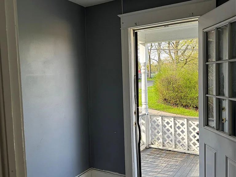9 Bartlett St — Photo 15