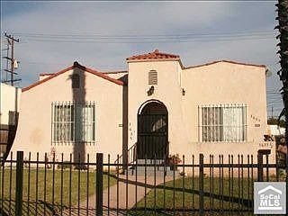 2nd image of 3625 W 58th Pl