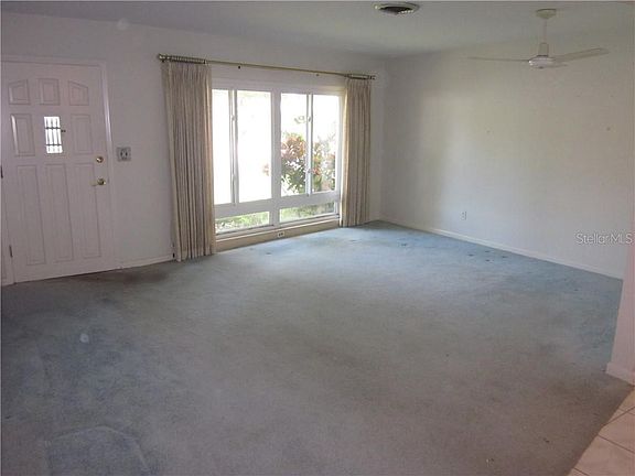 4th image of 2224 Belmar Dr