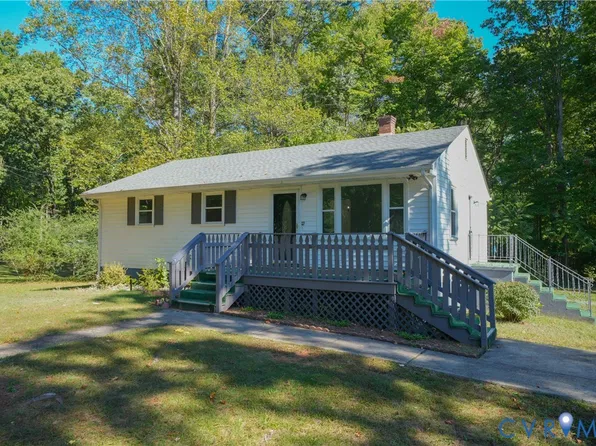 3622 New Bethel Rd, Meherrin, VA 23954