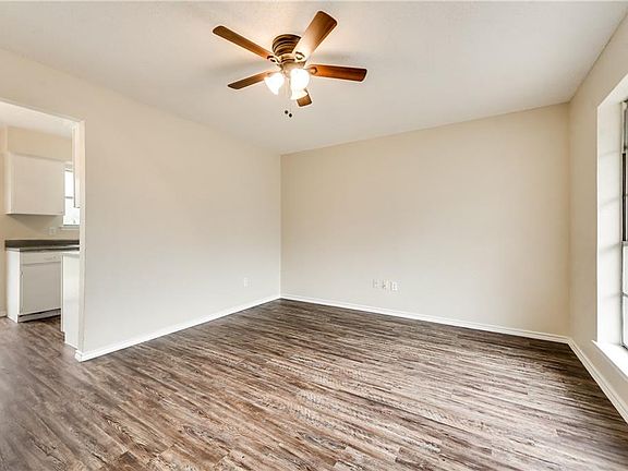 3rd image of 14316 Carla Dr