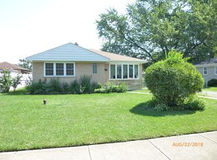 4N417 2nd Ave, Addison, IL 60101