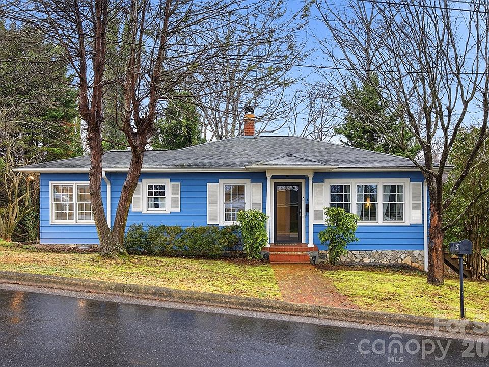 1st image of 44 Forest Ave