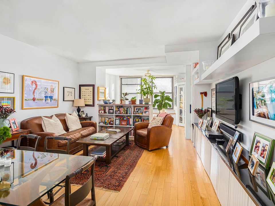 1st image of 3 Hanover Sq APT 17E