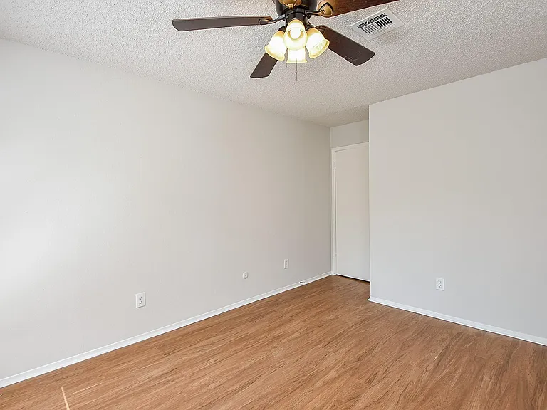 3644 Ocee St — Photo 32