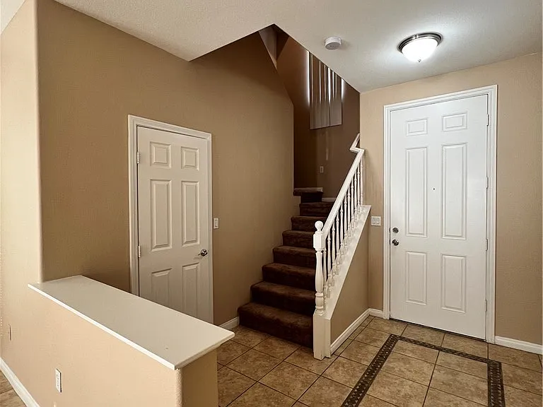 8237 Golden Flowers St — Photo 10