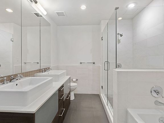 5th image of 125 W 22nd St APT 3B