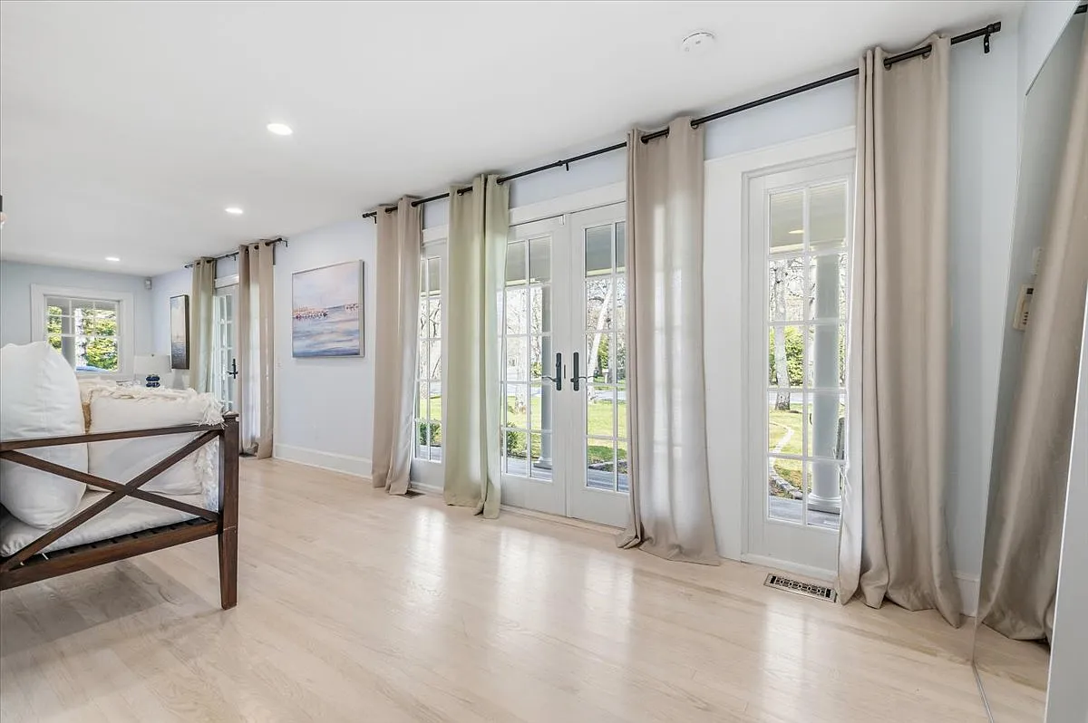 Renovated Sag Harbor Village Home with Private Beach Access — Photo 3