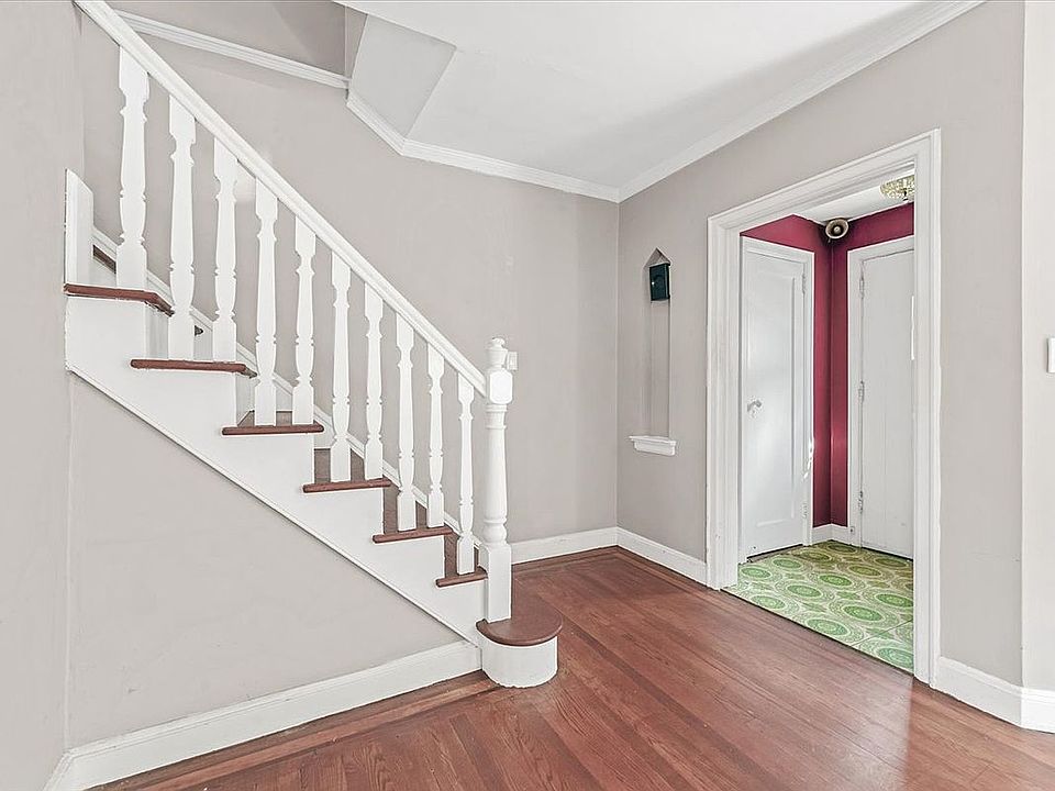 6418 Fitchett St, Rego Park, NY 11374 | MLS #S1843950 | Zillow