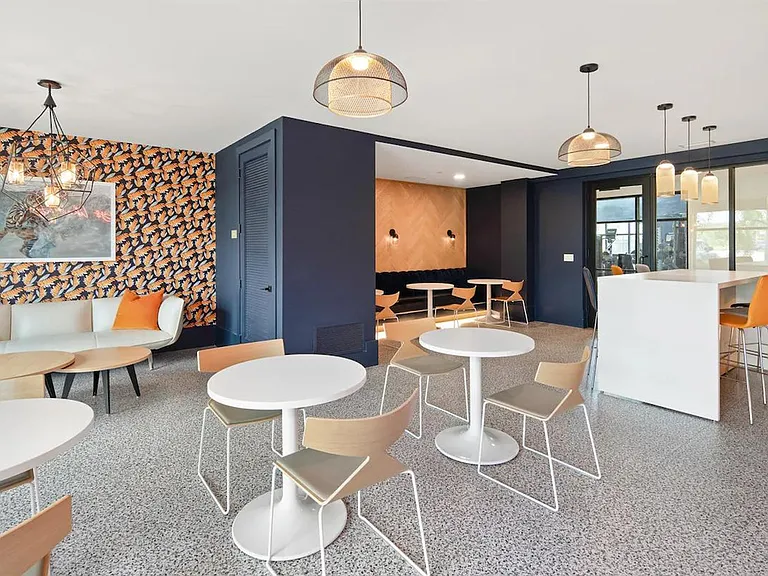 Building's Lounge