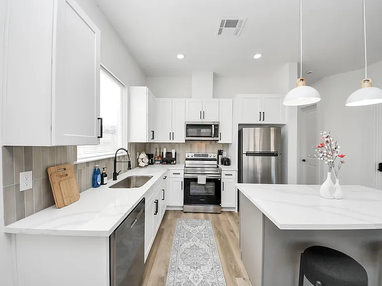 3909 Maggie St — Photo 16