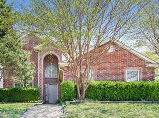 1134 Starling Cir, Midlothian, TX 76065
