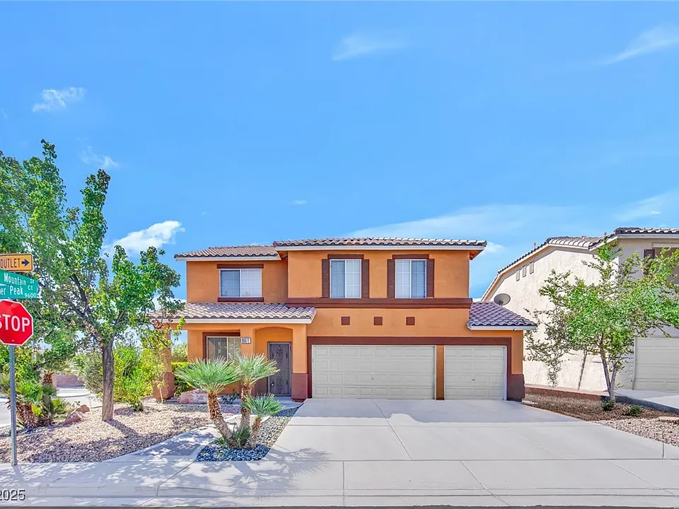 9677 Casper Peak Ct