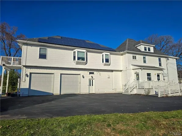 337 N Peterboro St, Canastota, NY 13032