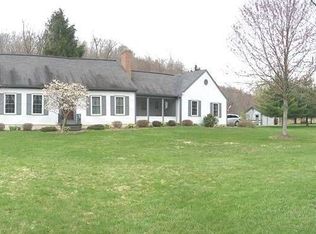 10966 Gilmore Rd SE, Gnadenhutten, OH 44629