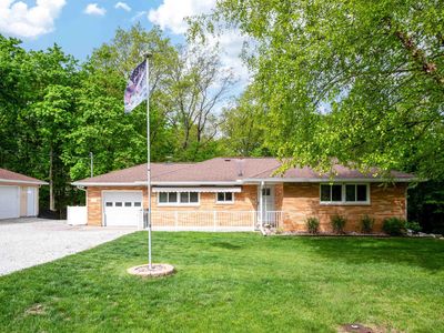 1225 N Rim Rd, East Peoria, IL, 61611