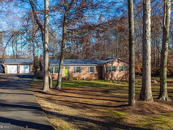 3rd image of 37250 Tanyard Dr