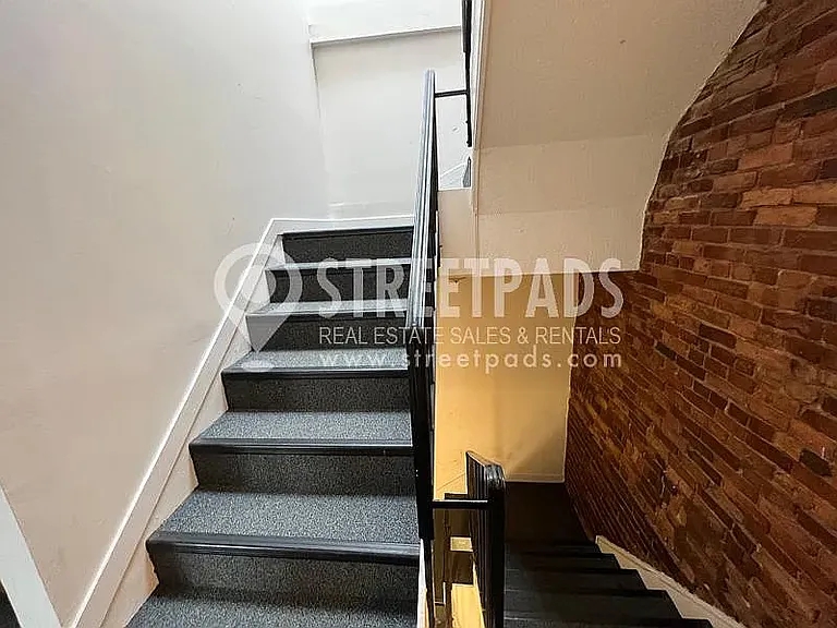 50 S Huntington Ave #11 — Photo 13