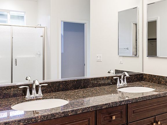 Designer touches in owner s bath