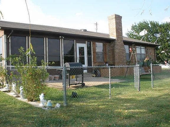 2nd image of 7513 Shoreline Dr