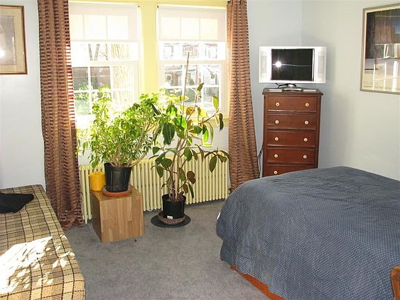 Upstairs guest room