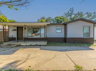 1029 N New Rd, Waco, TX 76710