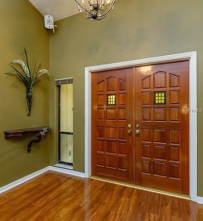 Step right in onto beautiful wood floors