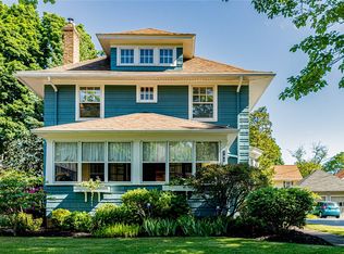 142 E Pkwy, Rochester, NY 14608