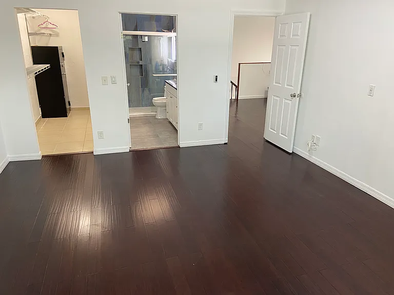 7022 Edgemere Ter — Photo 24