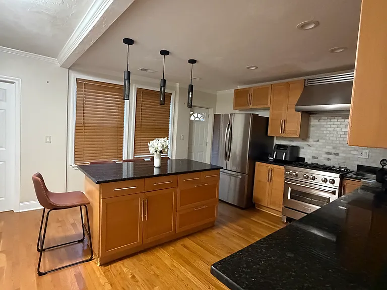 408 Seaver St #2 — Photo 14
