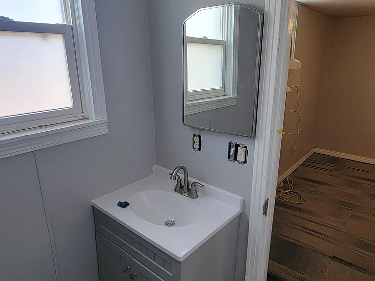 1217 4th Ave #2 — Photo 8