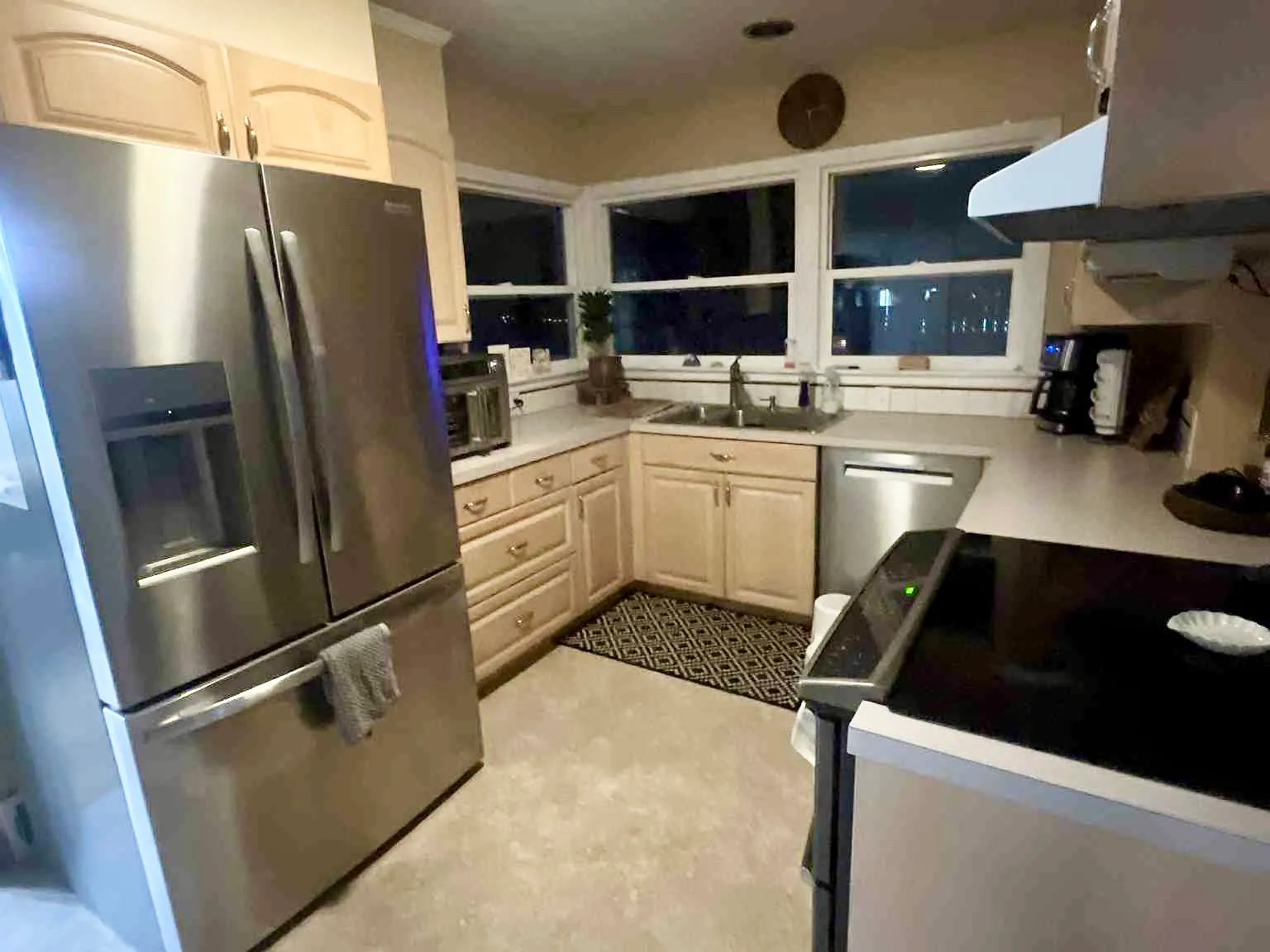 5 bed, 2980 sqft, $2,795 — Photo 3