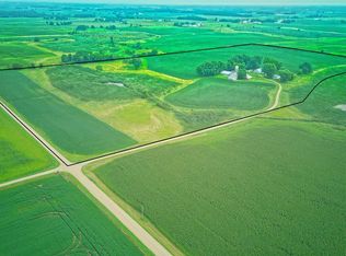 10864 117th St SW, Winsted, MN 55395