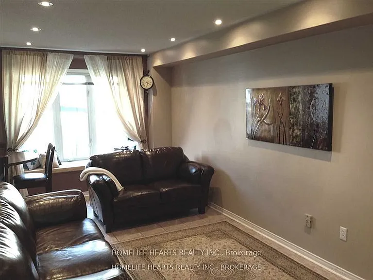 5959 Ridgecrest Trl — Photo 5