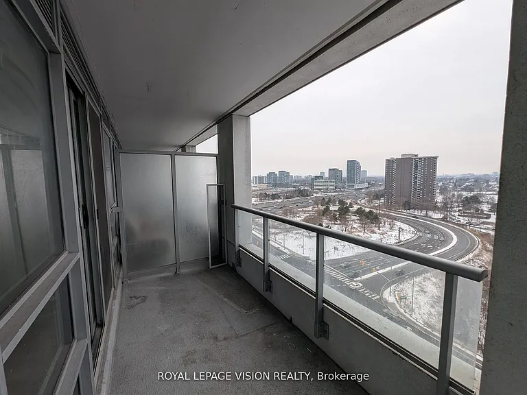 2015 Sheppard Ave E #1408 — Photo 19
