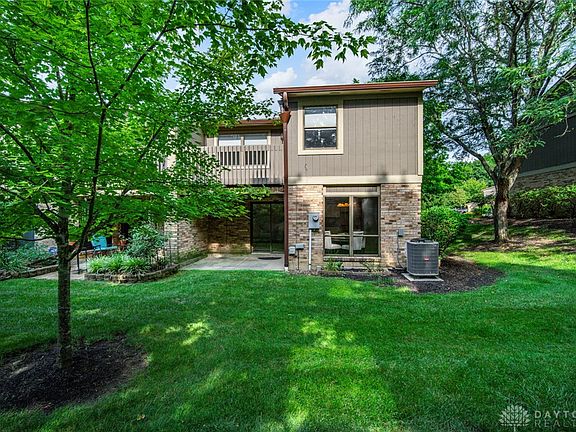 2nd image of 665 Hidden Valley Ct