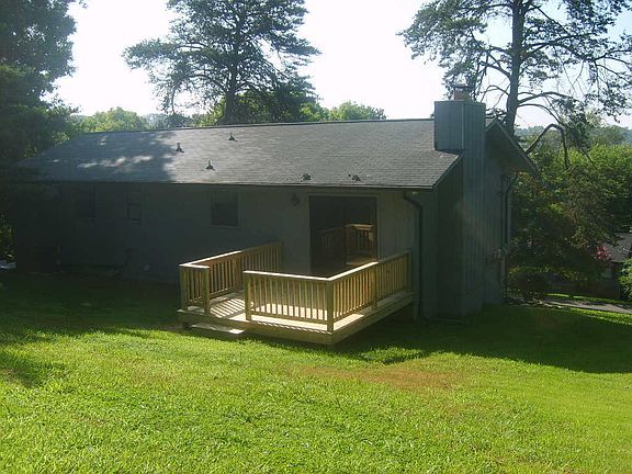 4th image of 6107 Janmer Ln #2