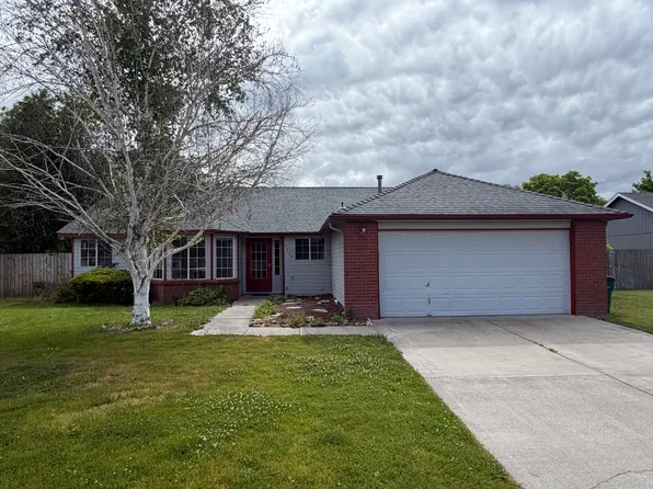 4629 Travis Way, Klamath Falls, OR 97603