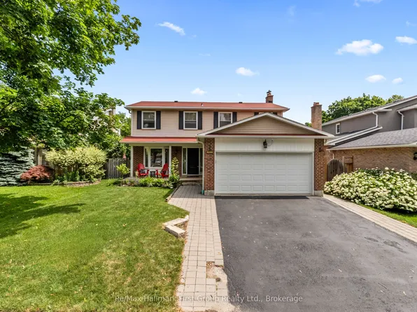 523 Reynolds St, Whitby, ON L1N 6H4